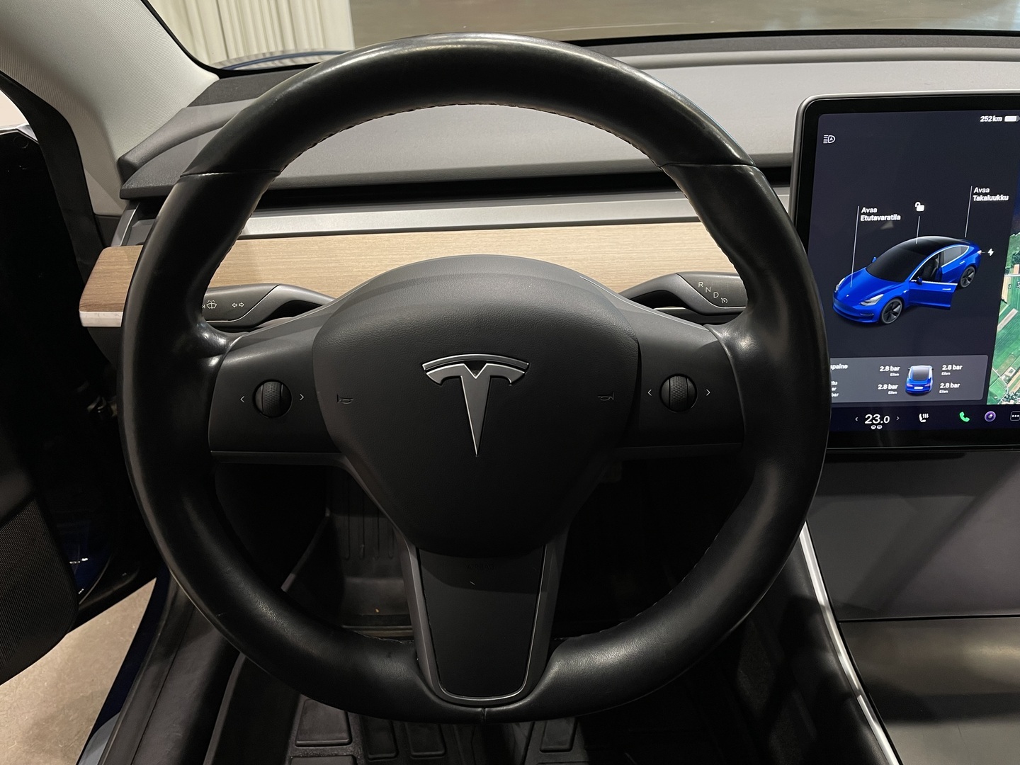 TESLA Model 3 2019