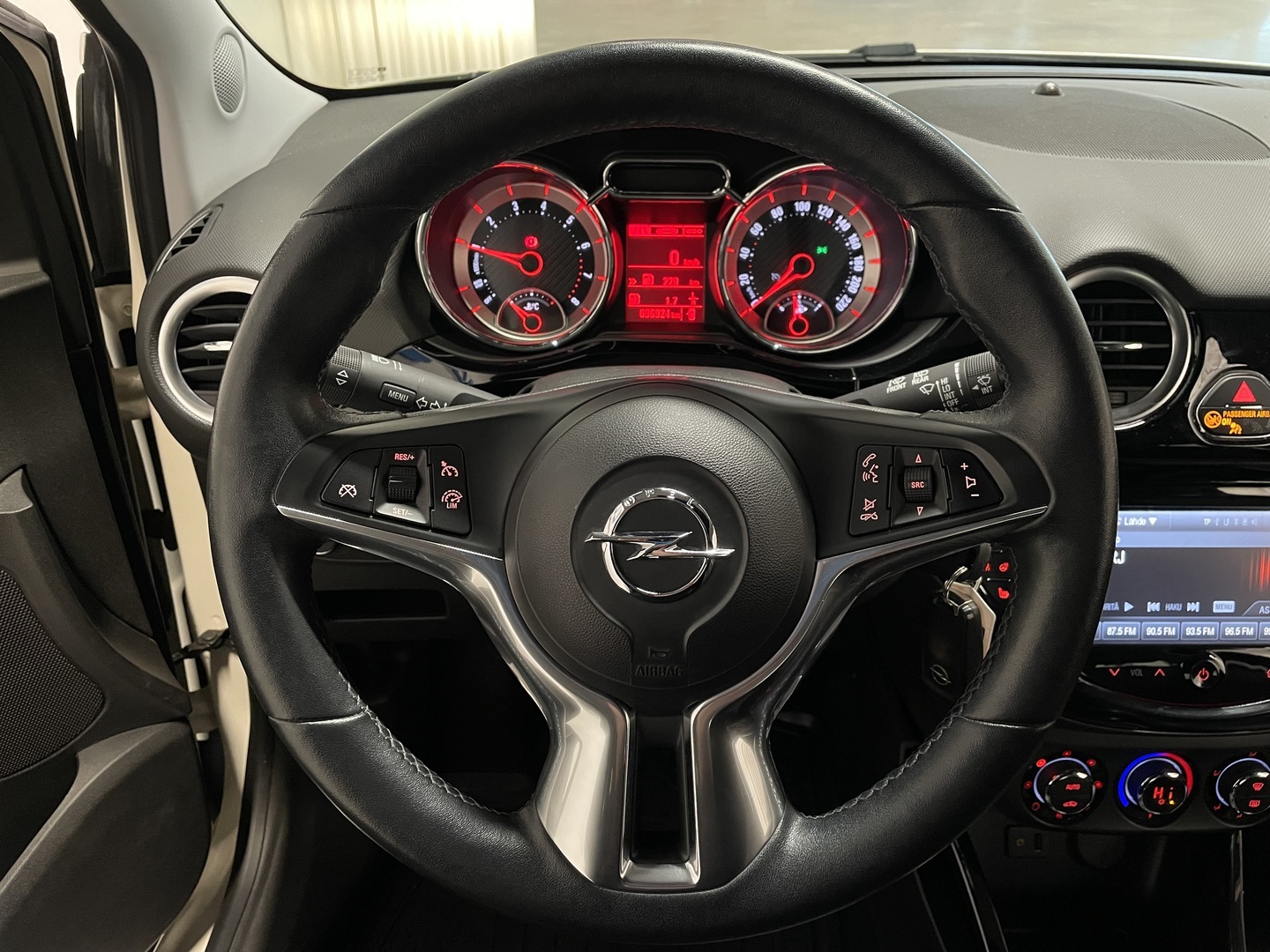 OPEL Adam 2016