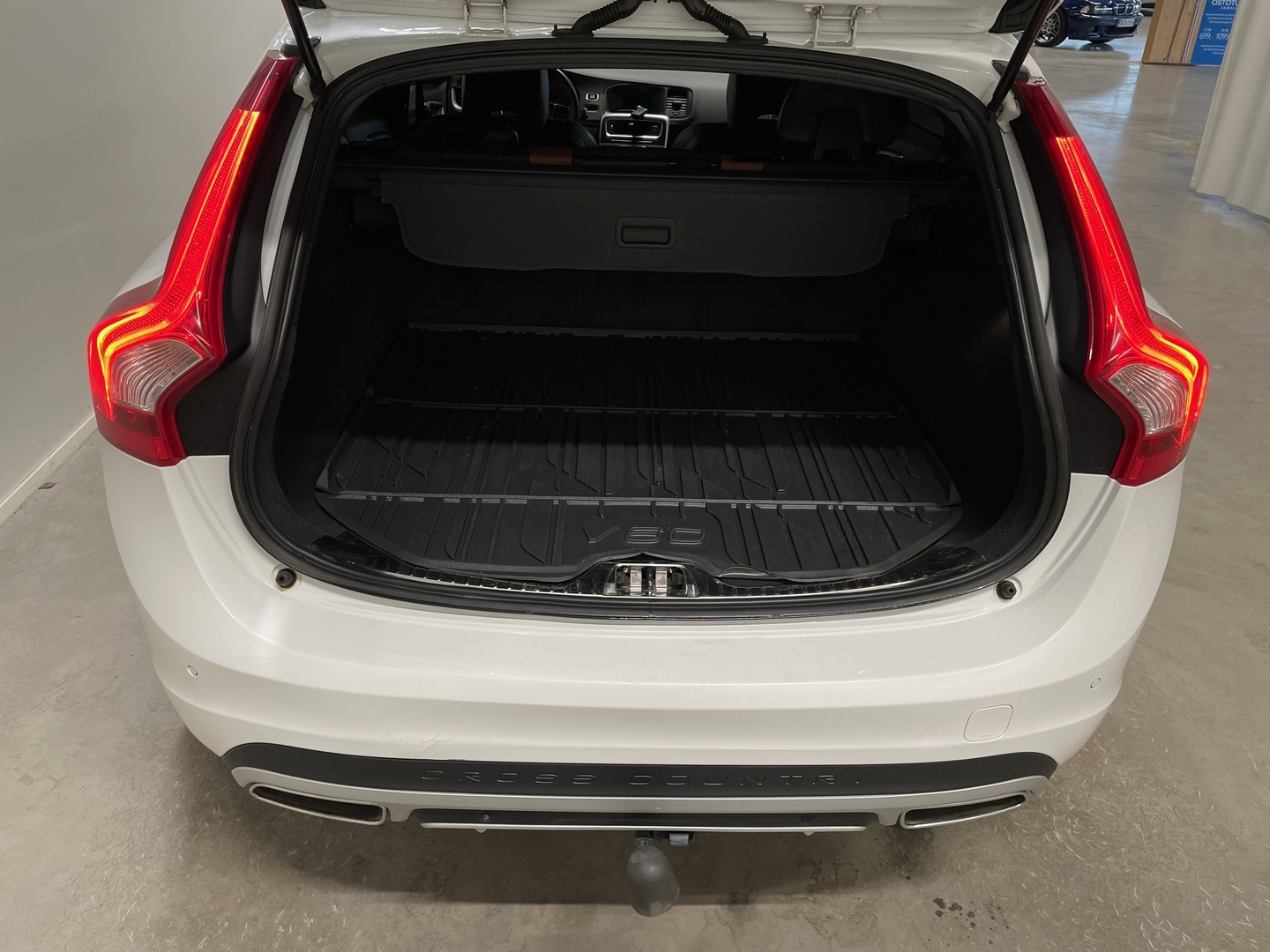 VOLVO V60 Cross Country 2016