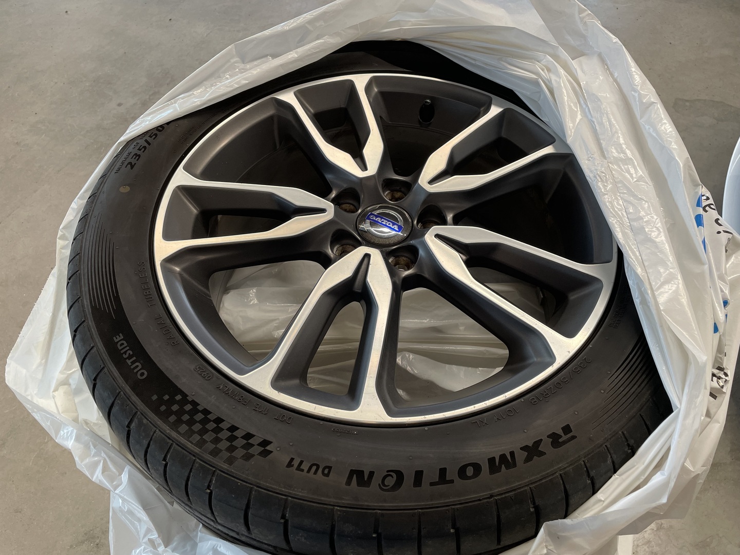 VOLVO V60 Cross Country 2016