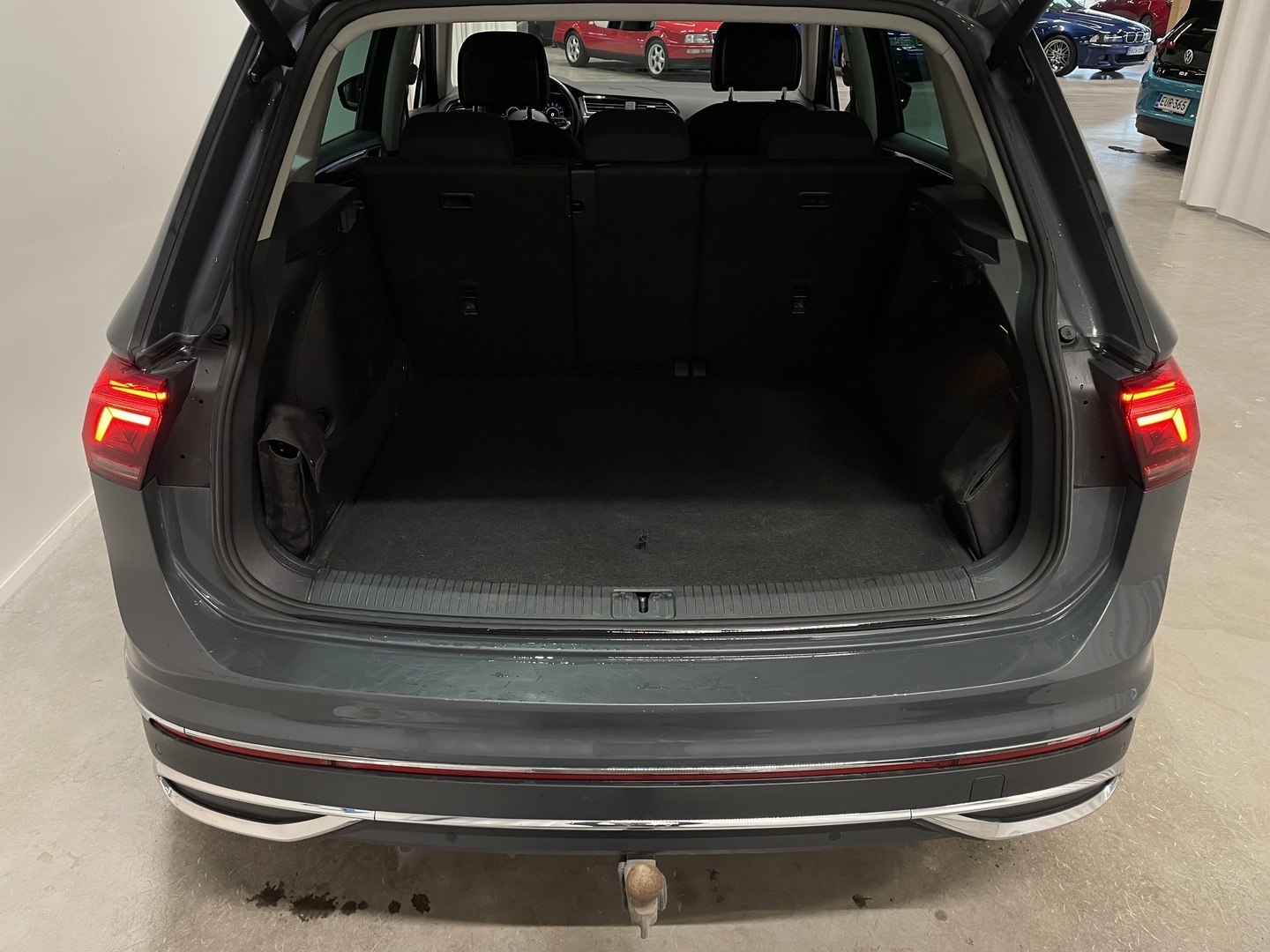 VOLKSWAGEN Tiguan 2021