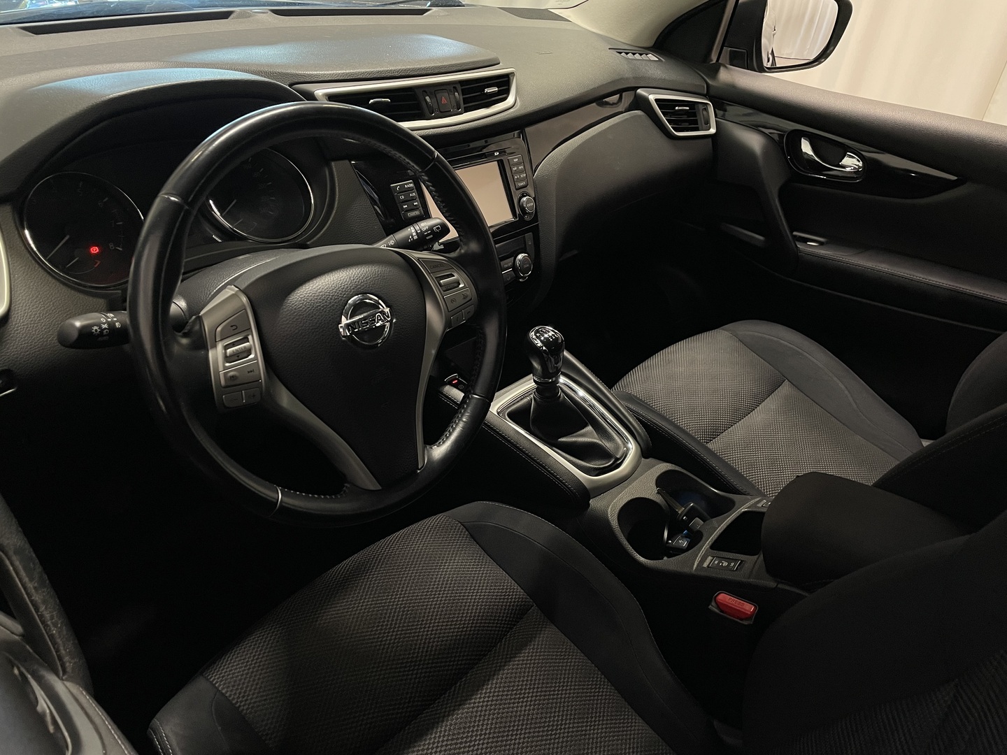 NISSAN Qashqai 2014