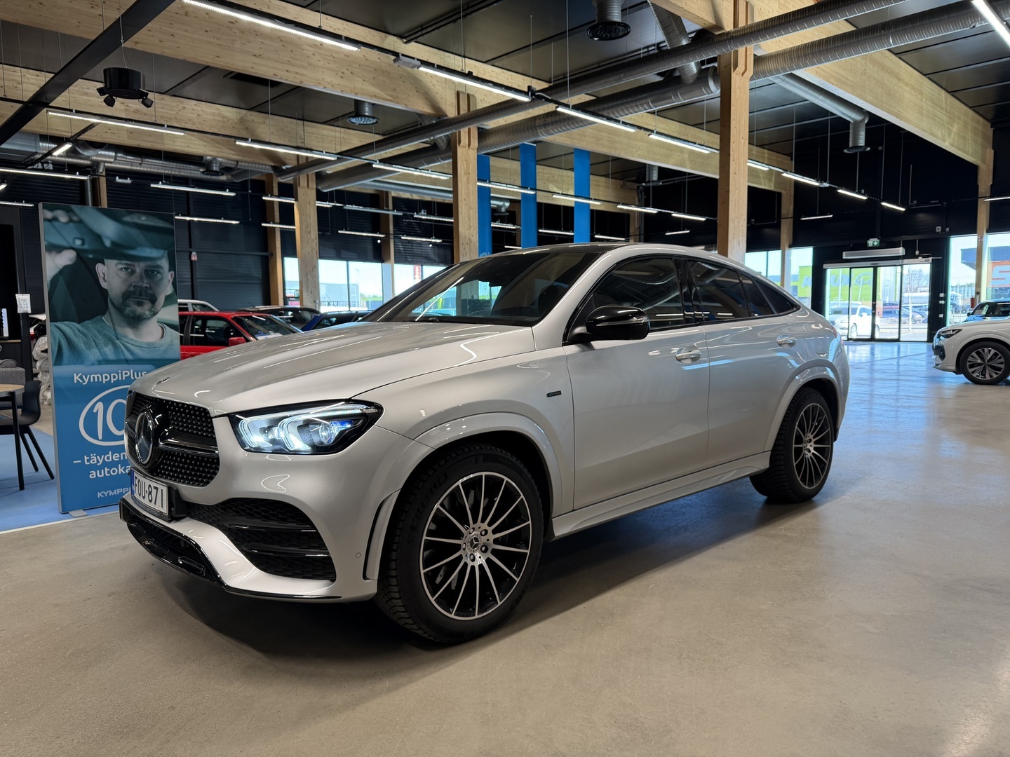 MERCEDES-BENZ GLE 2021