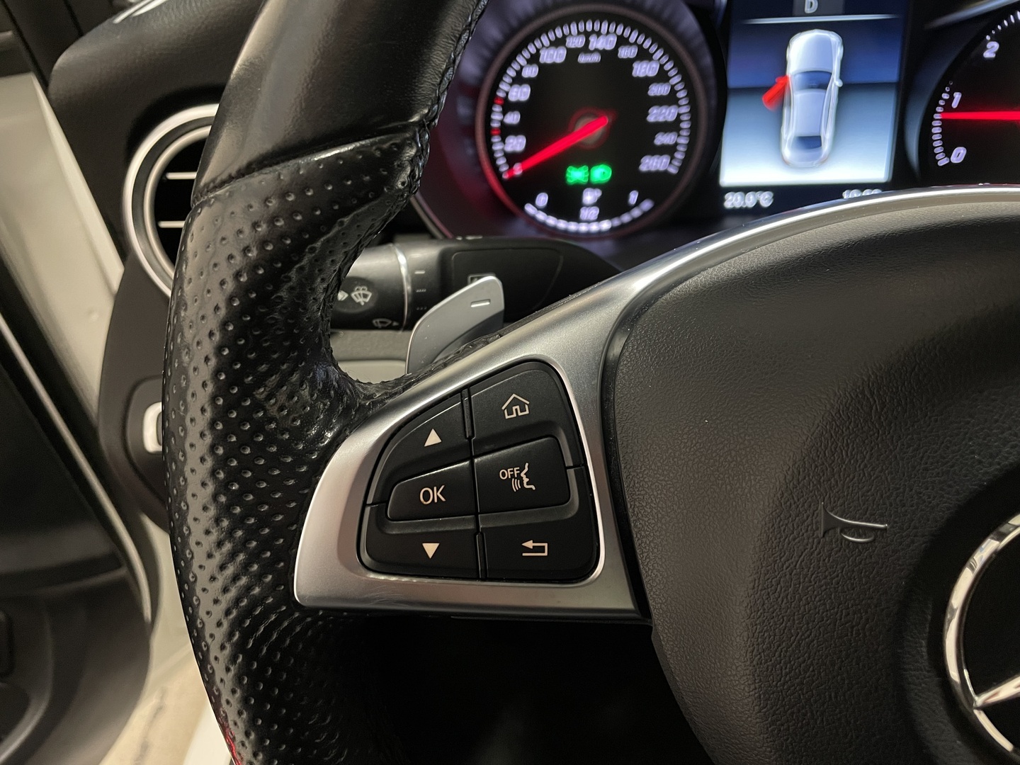 MERCEDES-BENZ C 2018