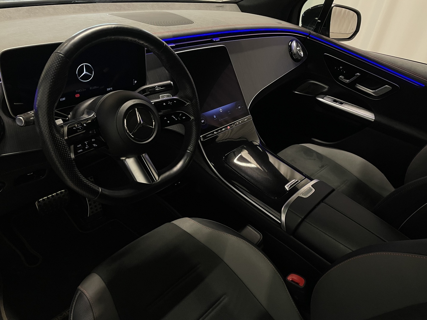 MERCEDES-BENZ EQE SUV 2023