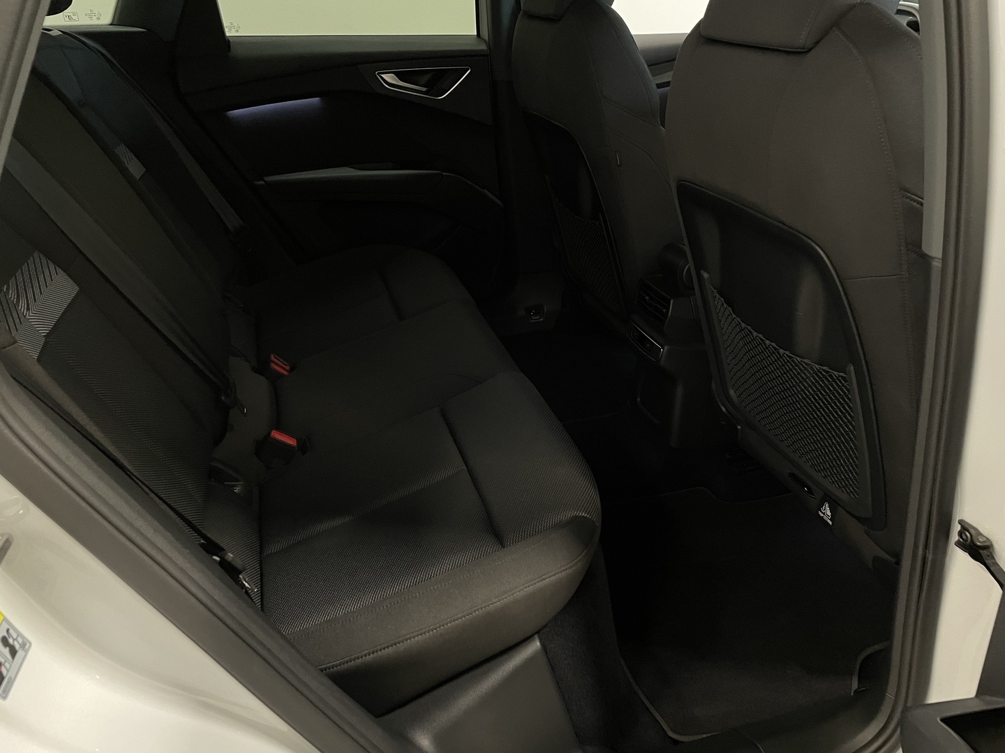 AUDI Q4 e-tron 2022
