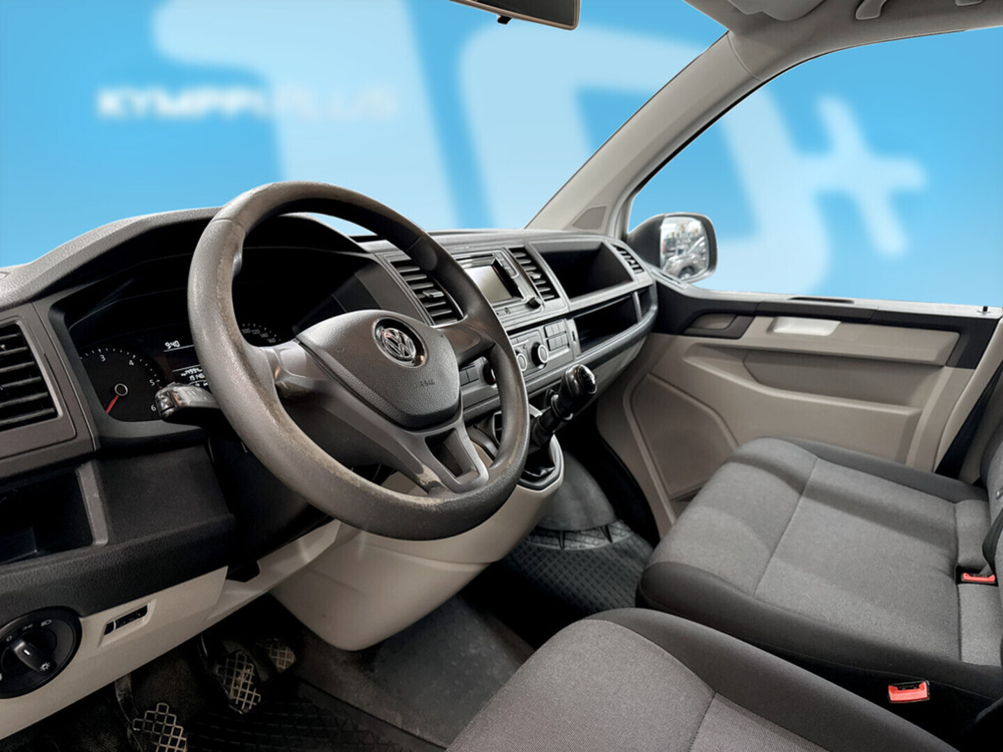 VOLKSWAGEN Transporter 2019