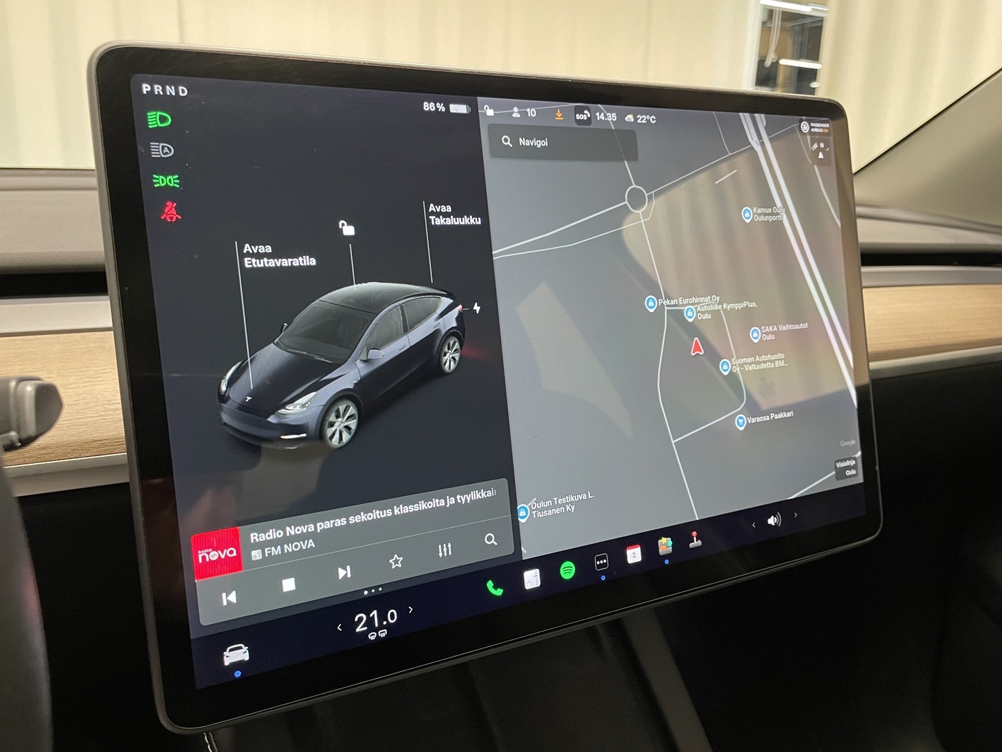 TESLA Model Y 2021