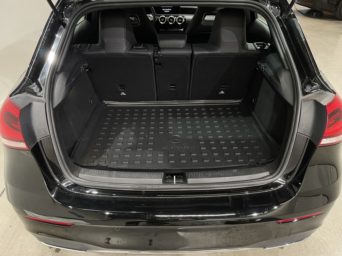 MERCEDES-BENZ A 2020