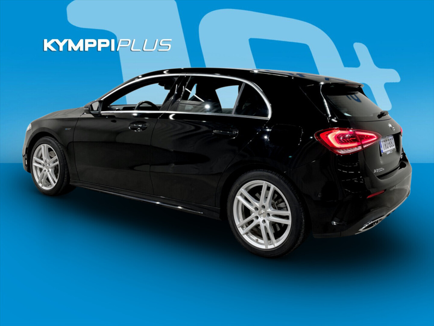 MERCEDES-BENZ A 2020