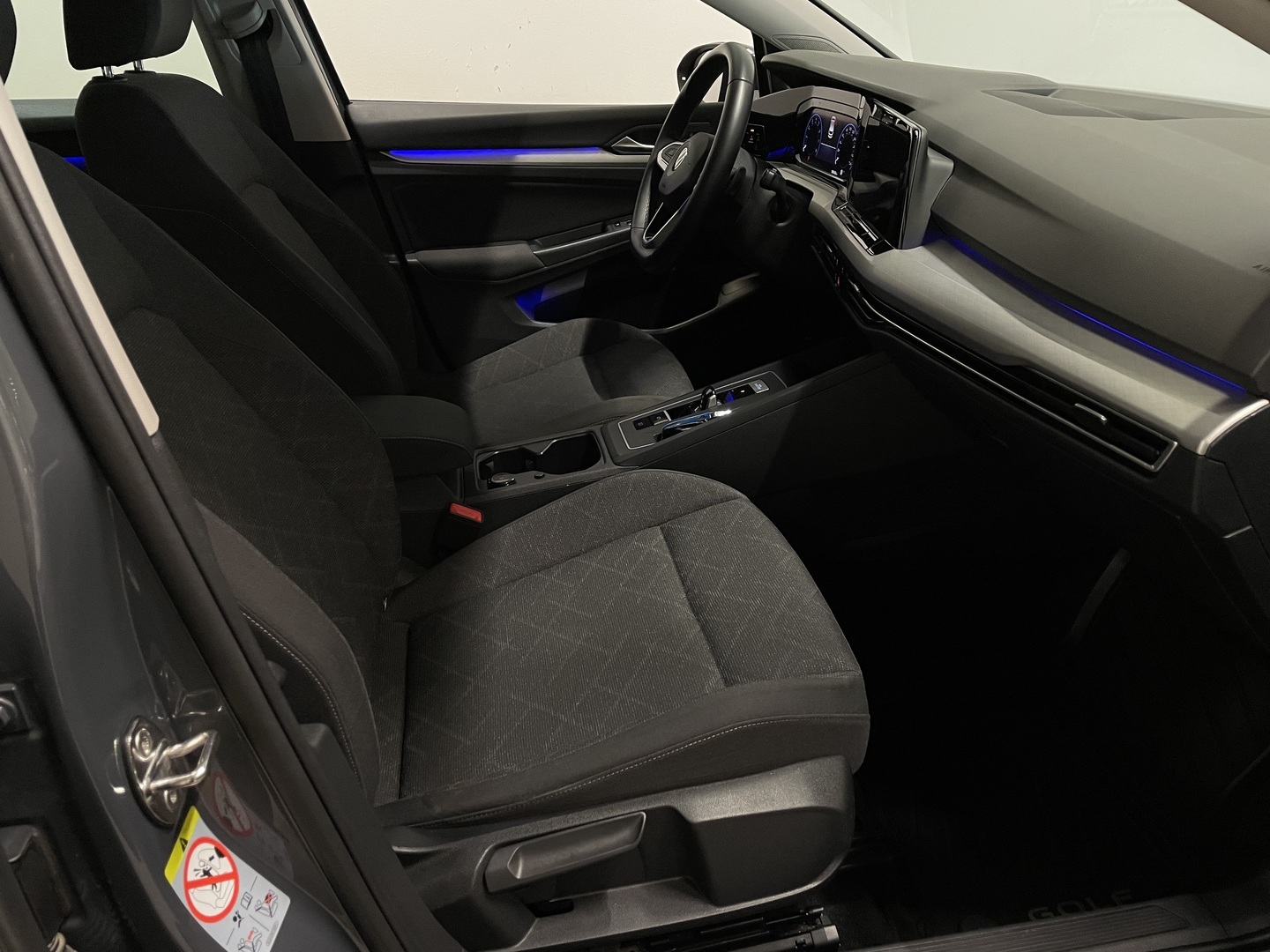 VOLKSWAGEN Golf 2021