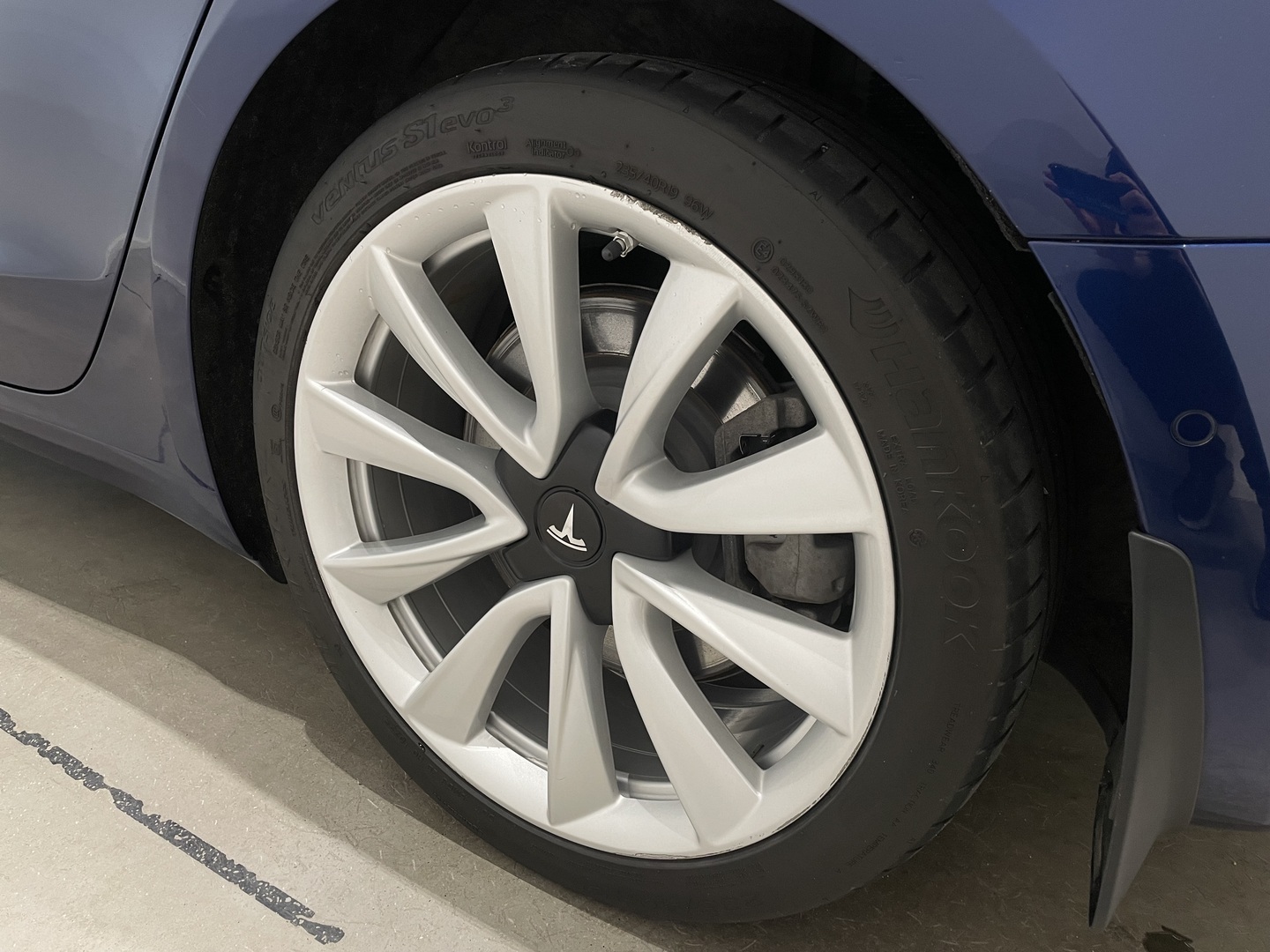 TESLA Model 3 2020
