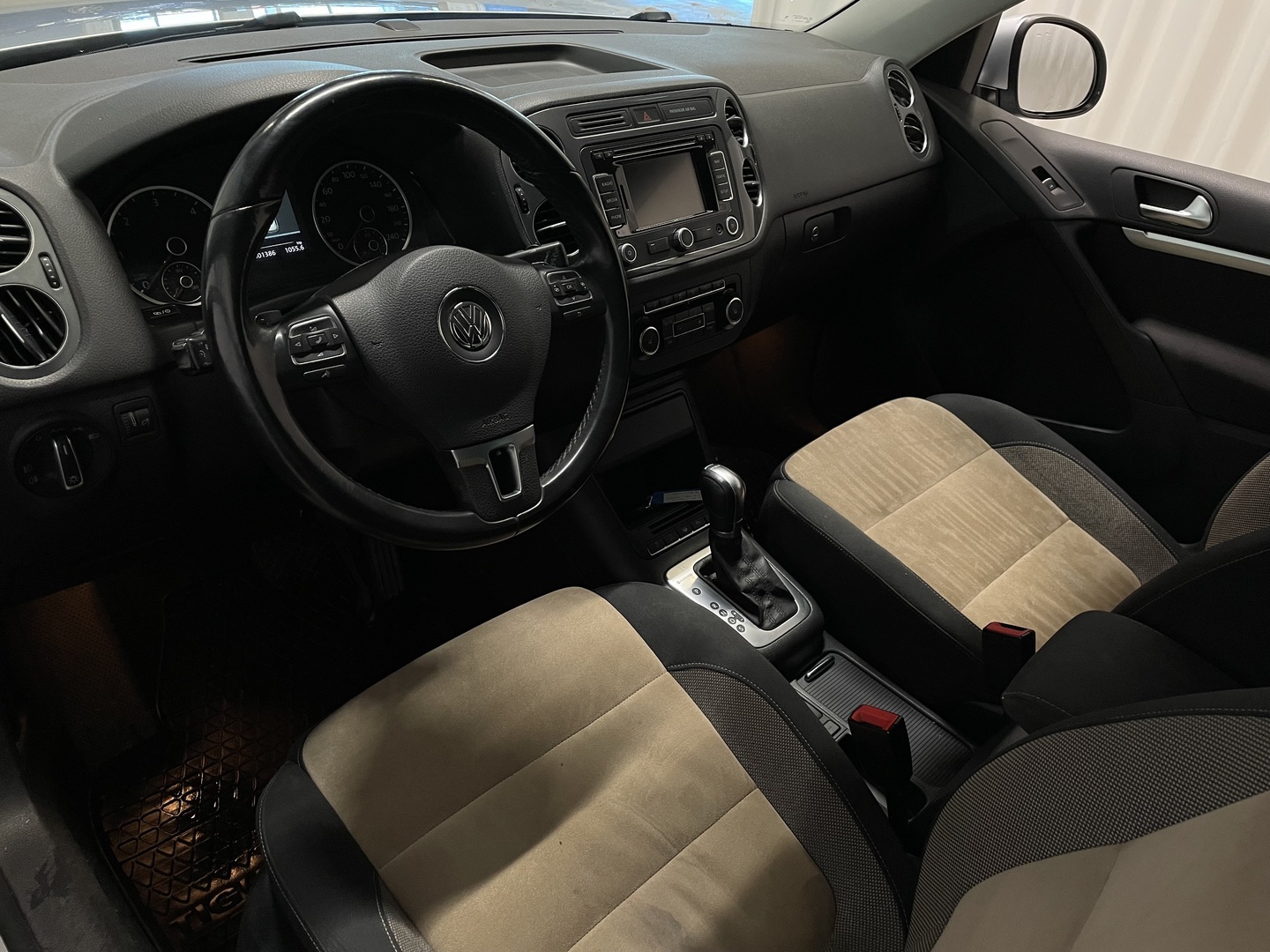 VOLKSWAGEN Tiguan 2014