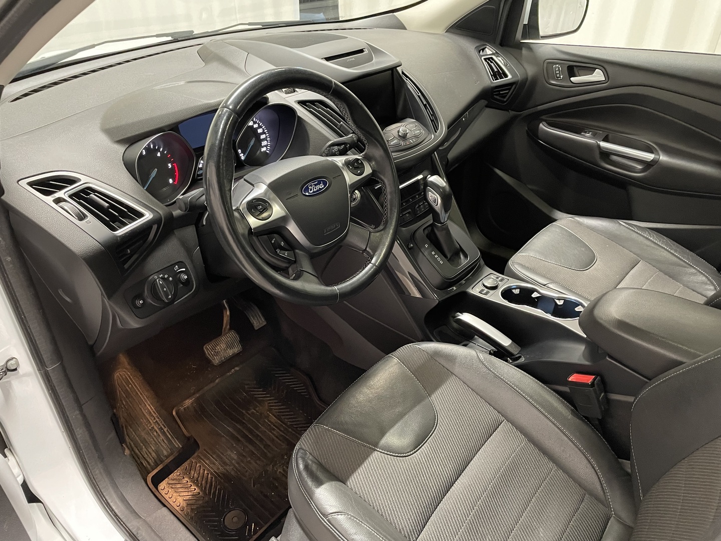 FORD Kuga 2016