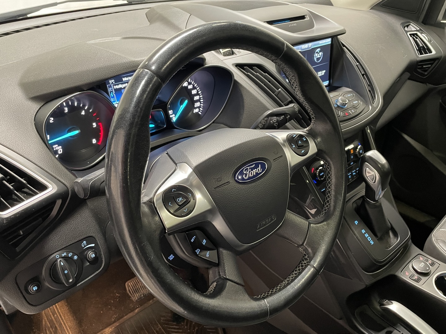 FORD Kuga 2016