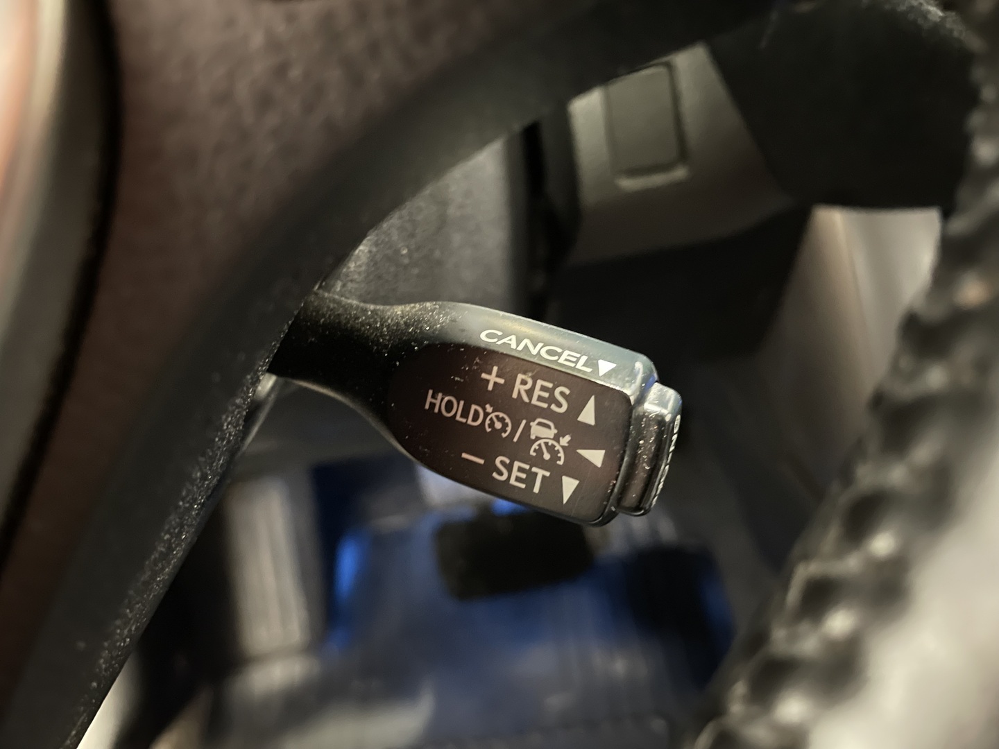 TOYOTA RAV4 2018