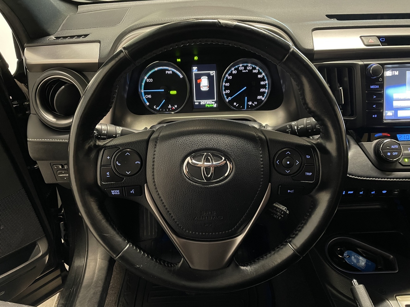 TOYOTA RAV4 2018
