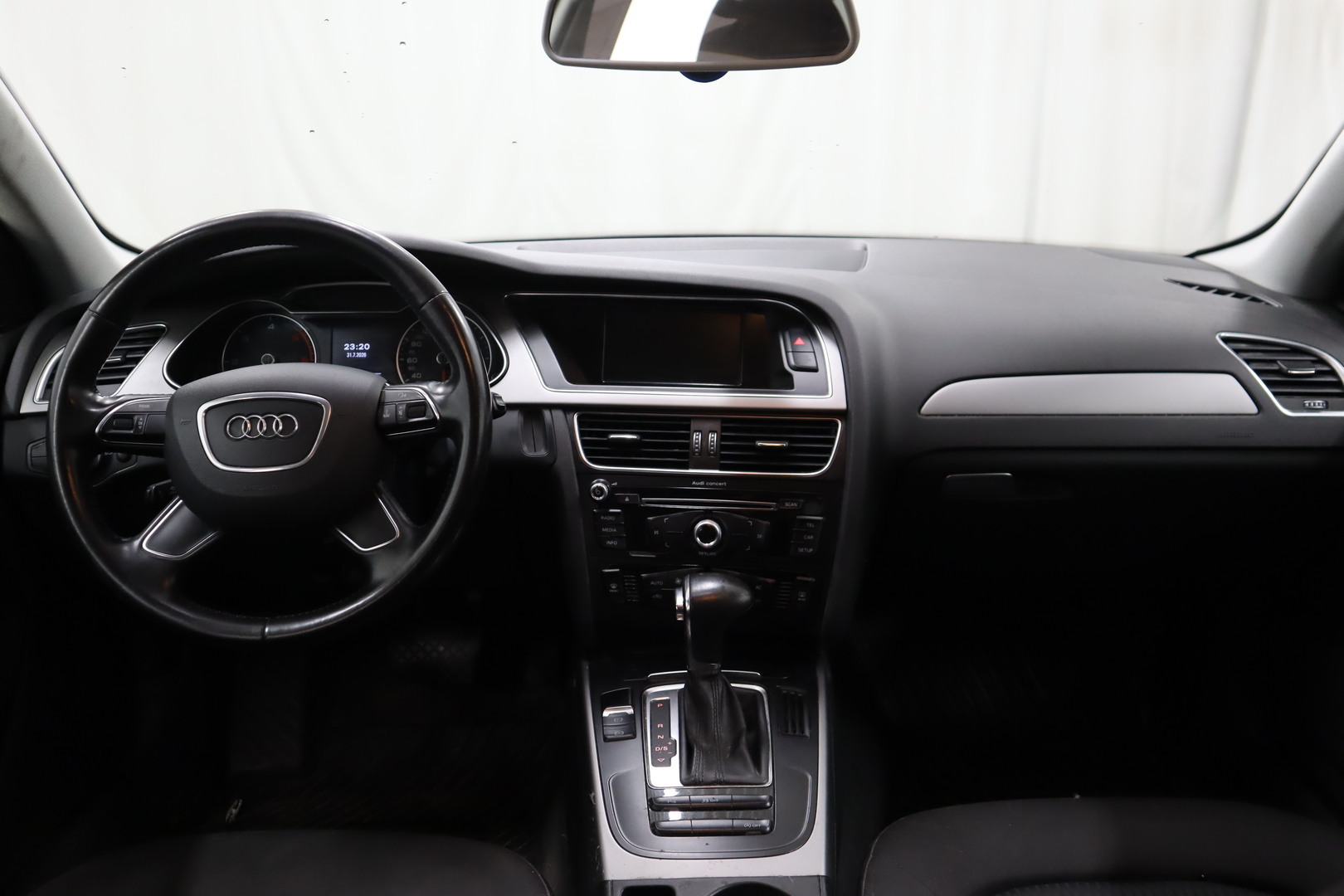 AUDI A4 2013