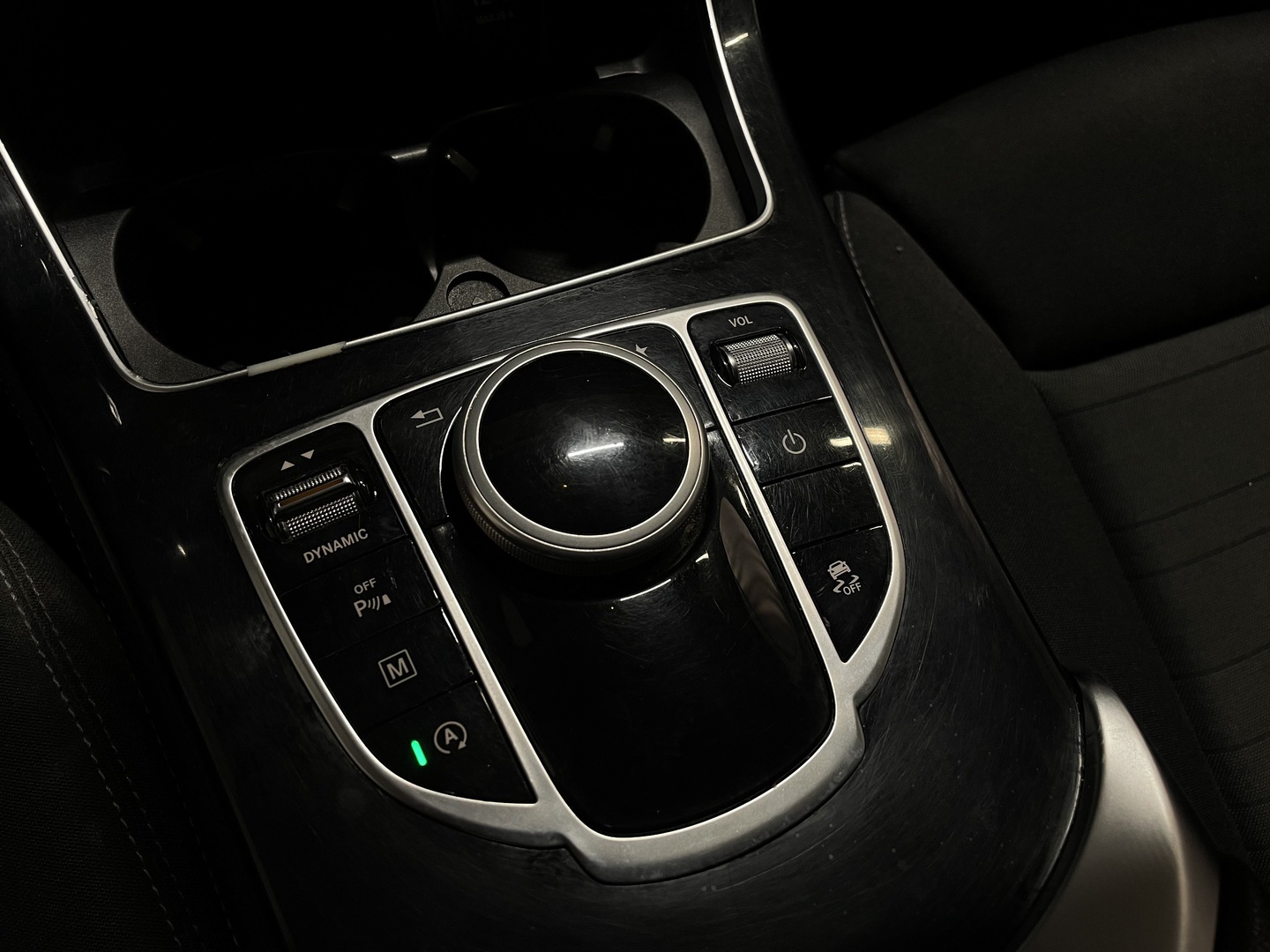 MERCEDES-BENZ GLC 2016