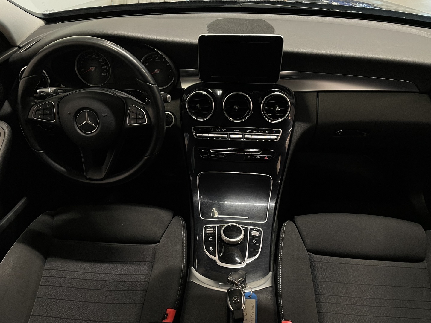 MERCEDES-BENZ C 2016