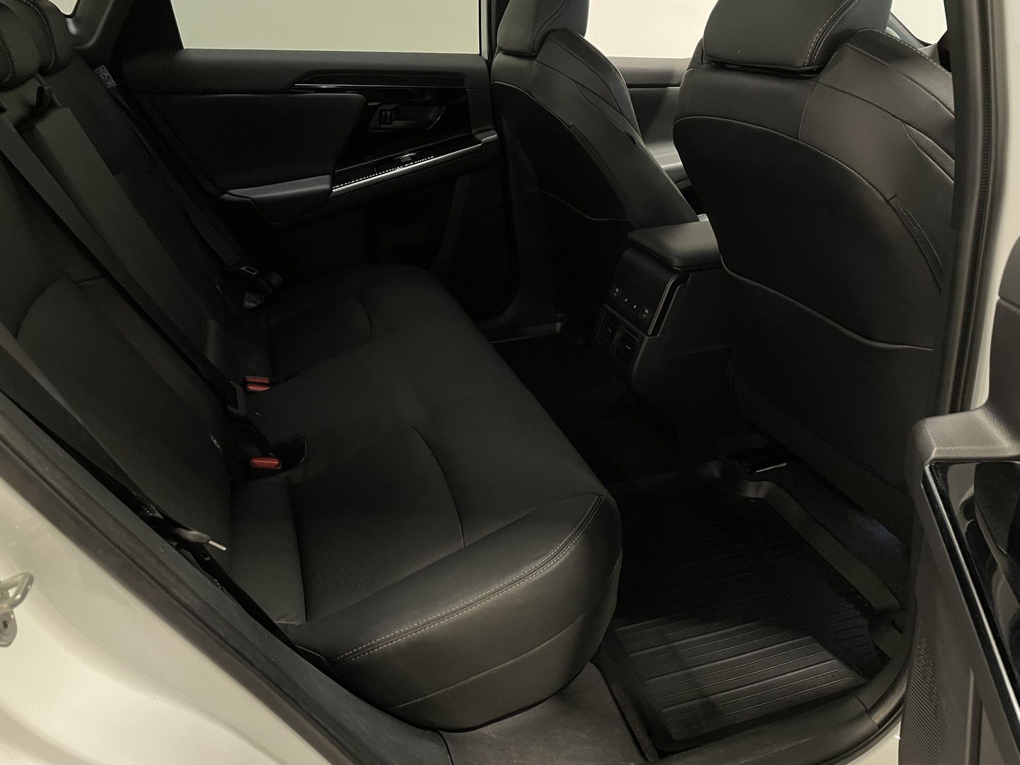 SUBARU Solterra 2024