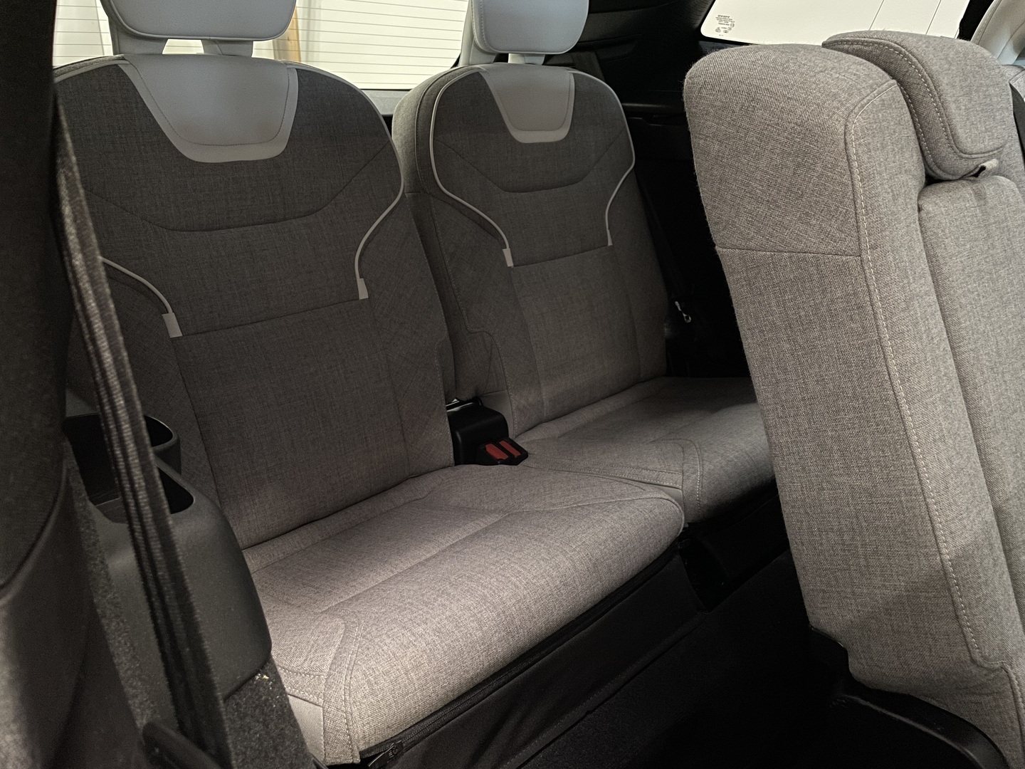 VOLVO EX90 2025