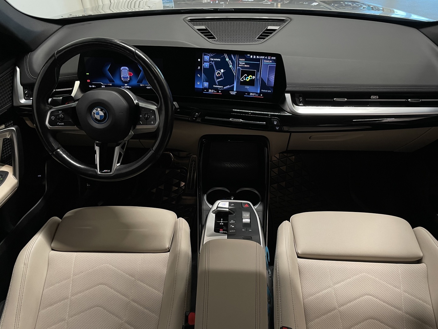 BMW iX1 2023