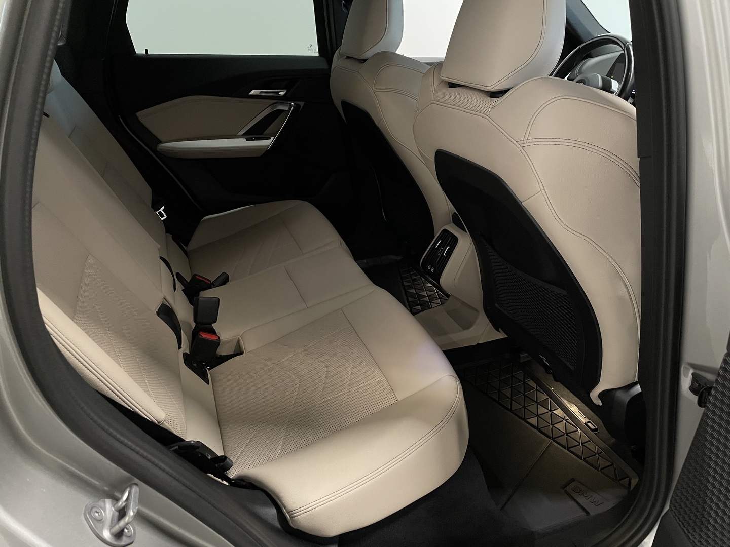 BMW iX1 2023