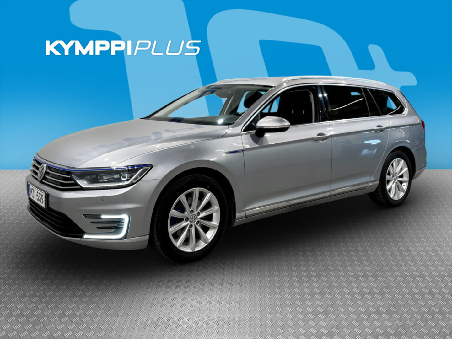 VOLKSWAGEN Passat 2018