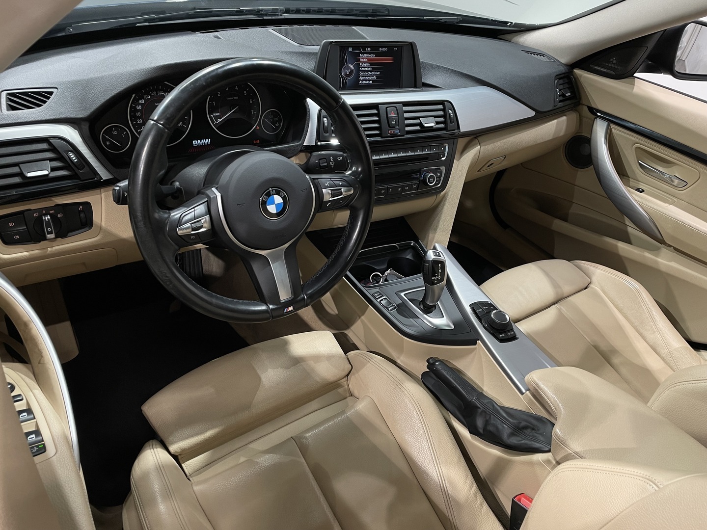 BMW 320 Gran Turismo 2016