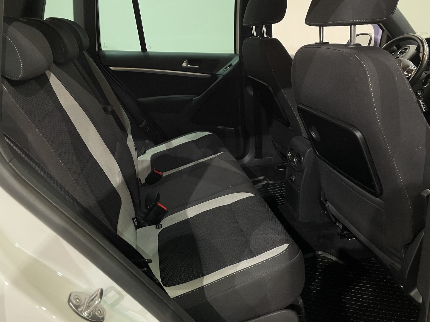 VOLKSWAGEN Tiguan 2014