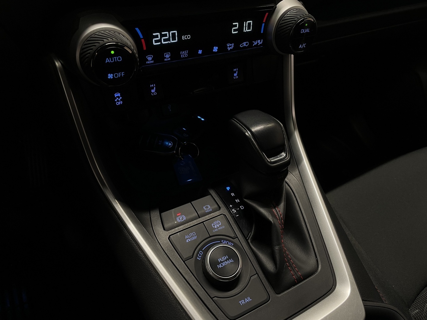 TOYOTA RAV4 Plug-in 2022