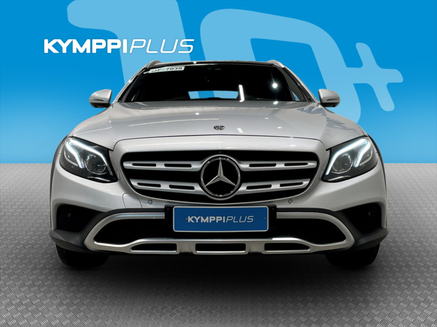 MERCEDES-BENZ E 2017