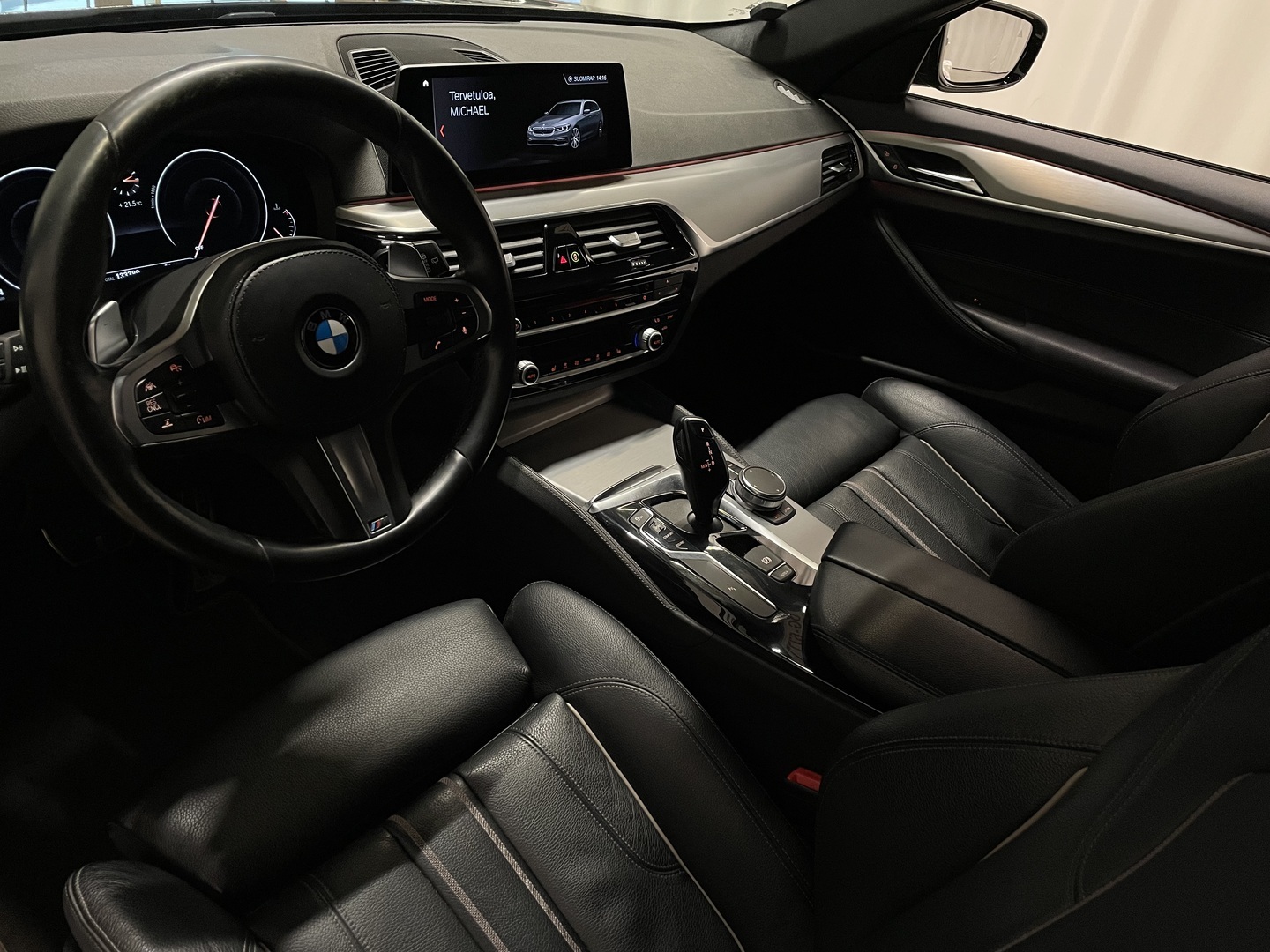 BMW 530 2019