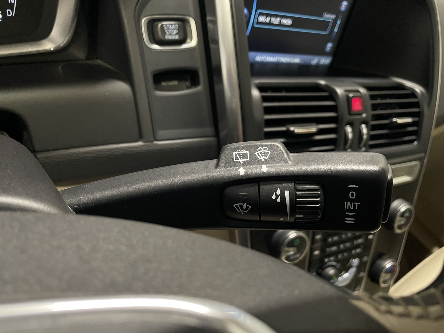 VOLVO XC60 2014