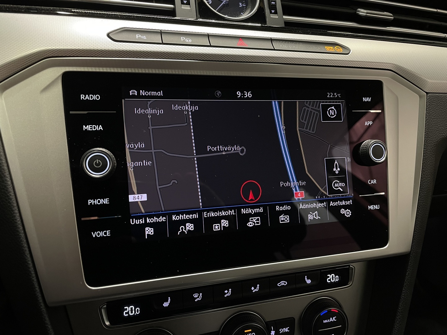 VOLKSWAGEN Passat 2019