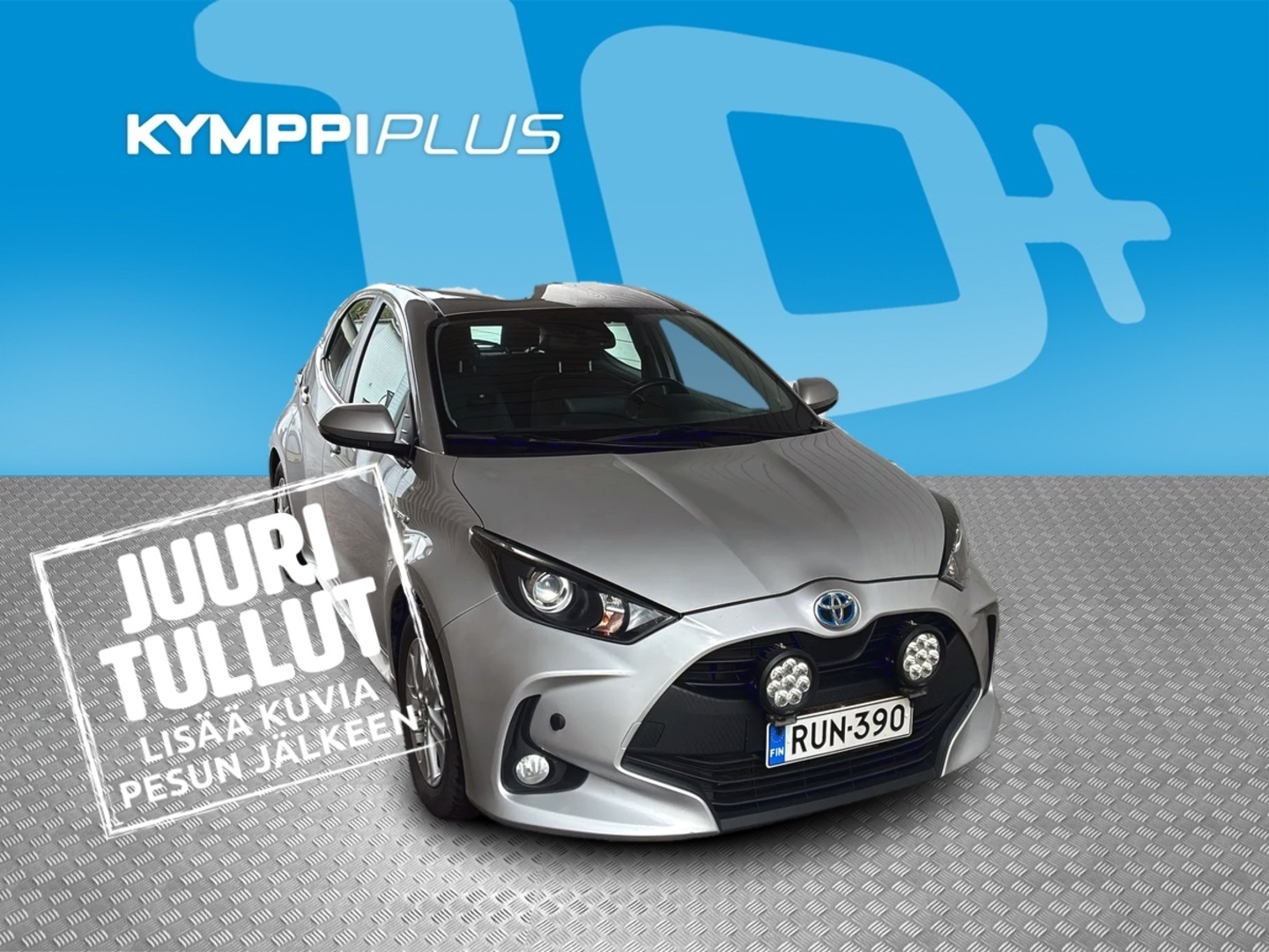 TOYOTA Yaris 2021