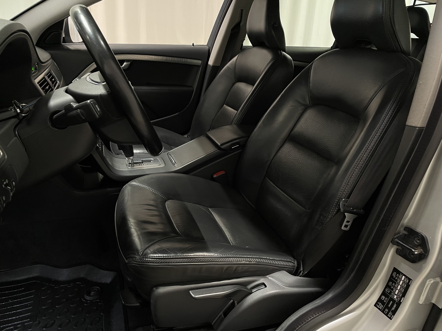 VOLVO XC70 2009
