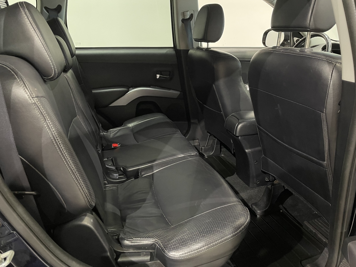 MITSUBISHI Outlander 2010