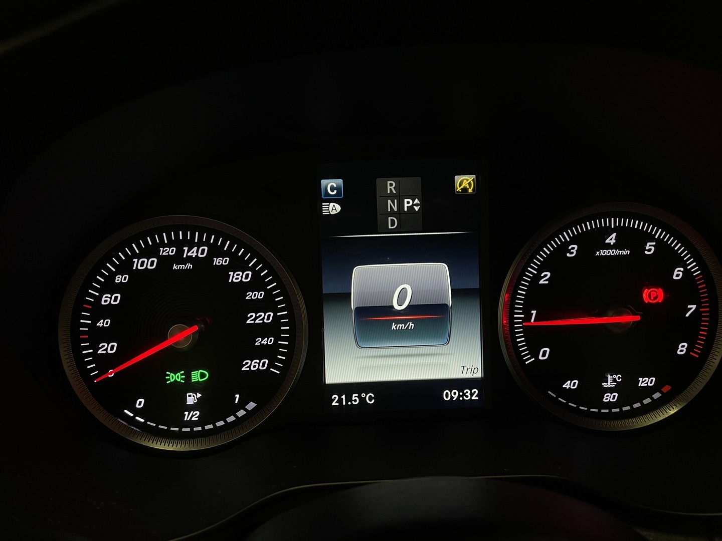 MERCEDES-BENZ C 2015