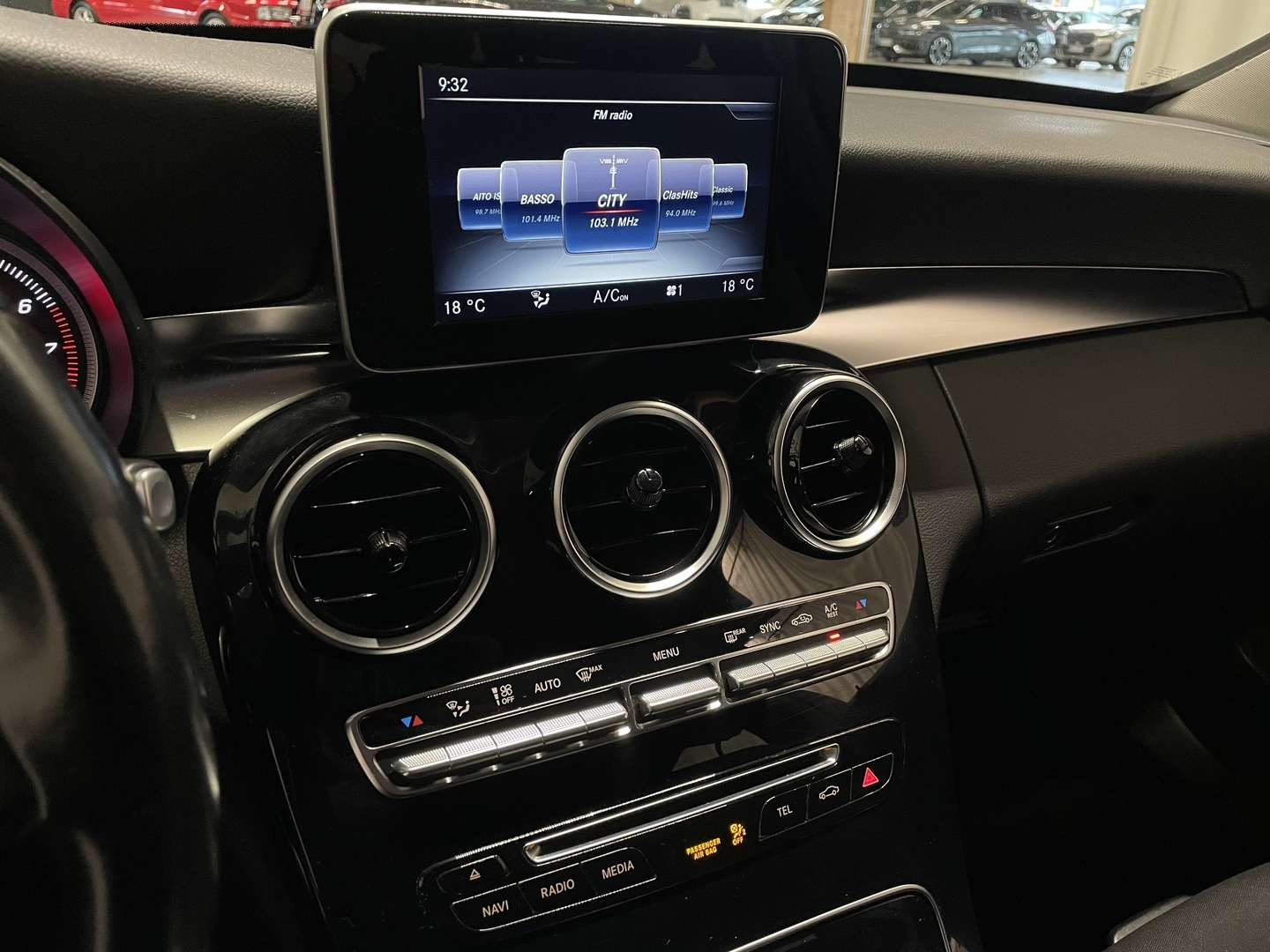 MERCEDES-BENZ C 2015