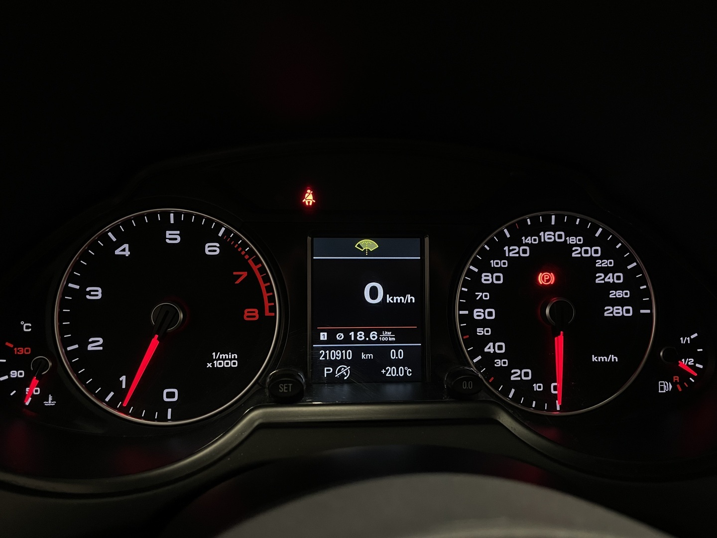 AUDI Q5 2014