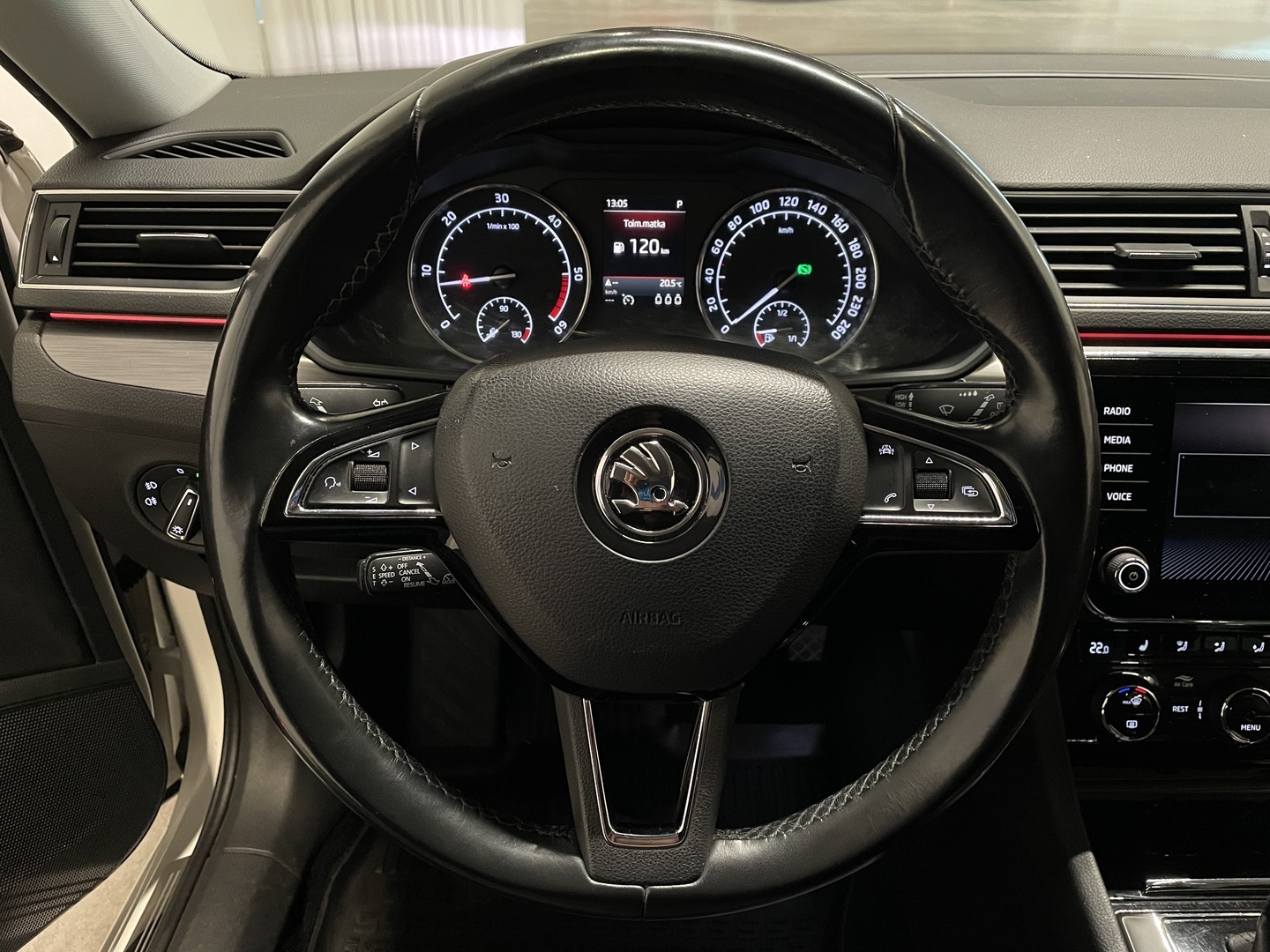 SKODA Superb 2018