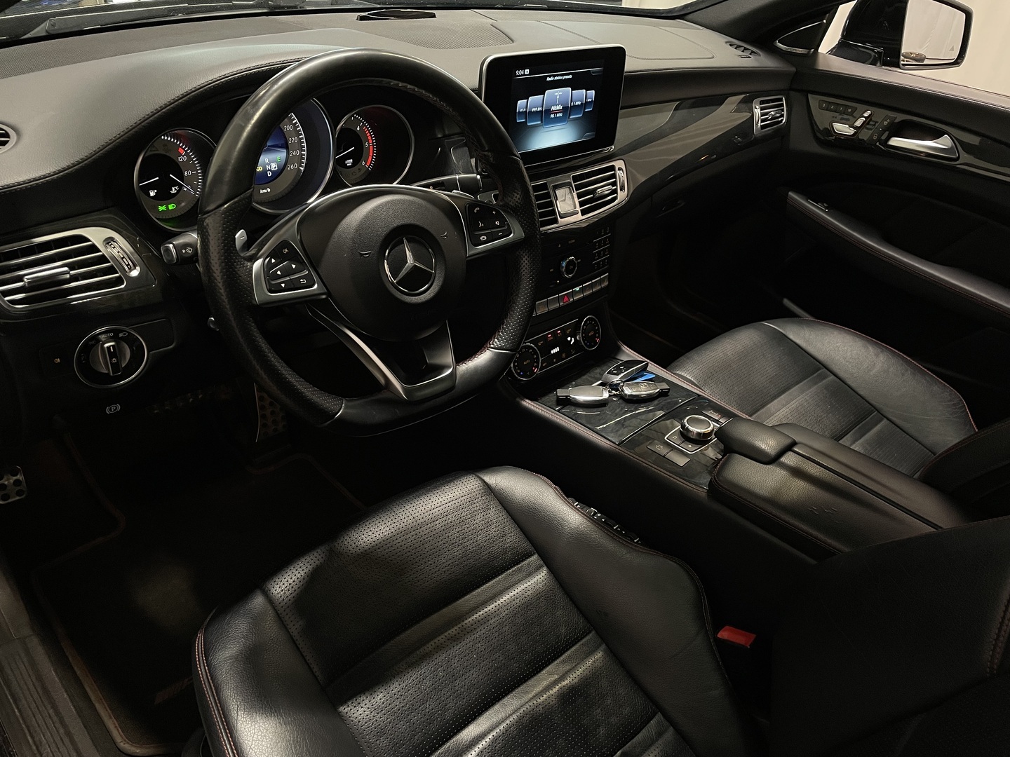 MERCEDES-BENZ CLS 2016