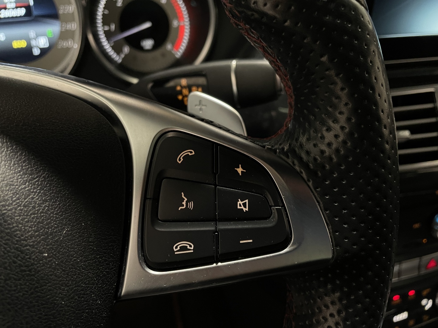 MERCEDES-BENZ CLS 2016