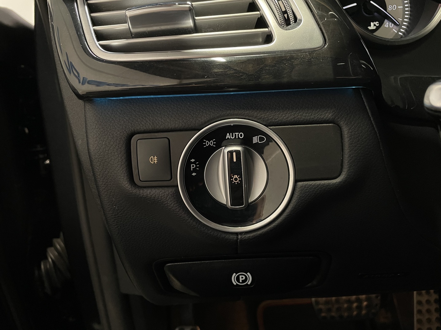 MERCEDES-BENZ CLS 2016