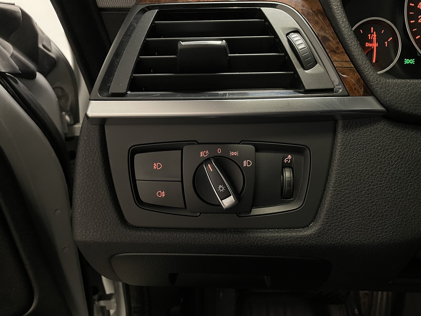 BMW 320 Gran Turismo 2014