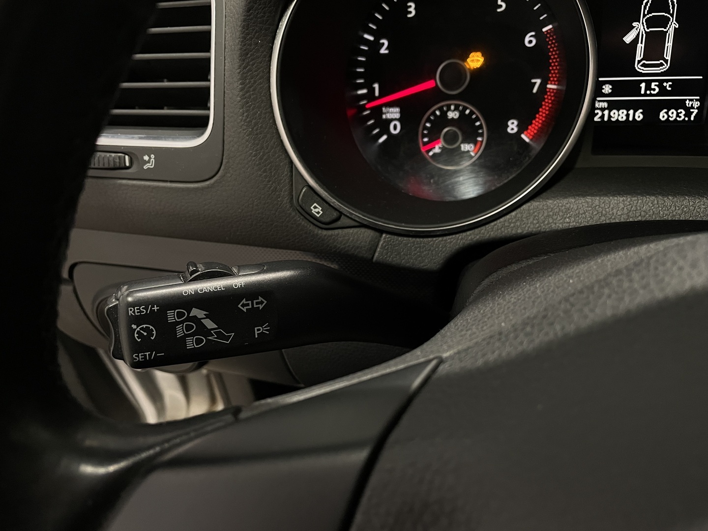 VOLKSWAGEN Golf 2010