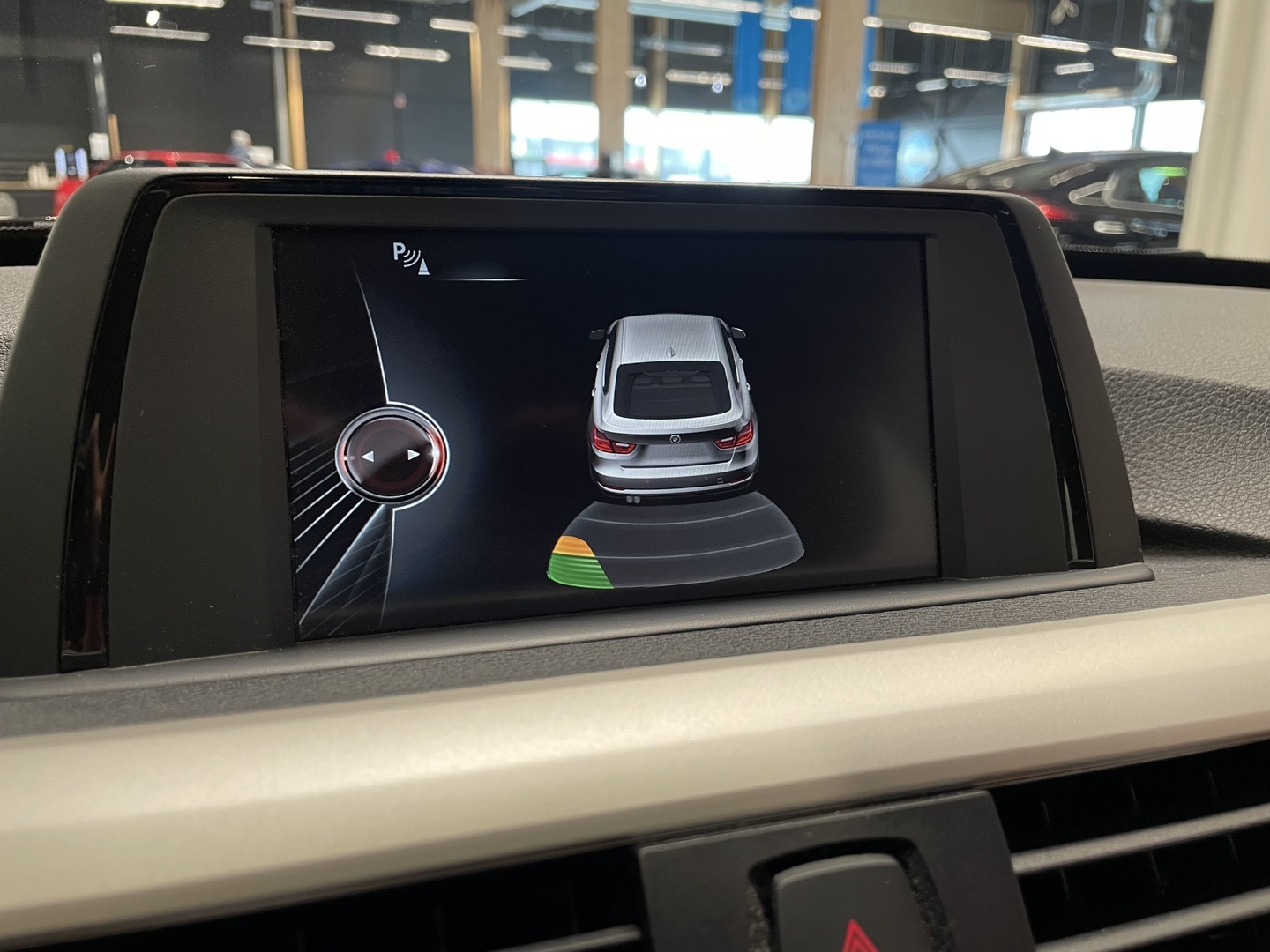 BMW 320 Gran Turismo 2016