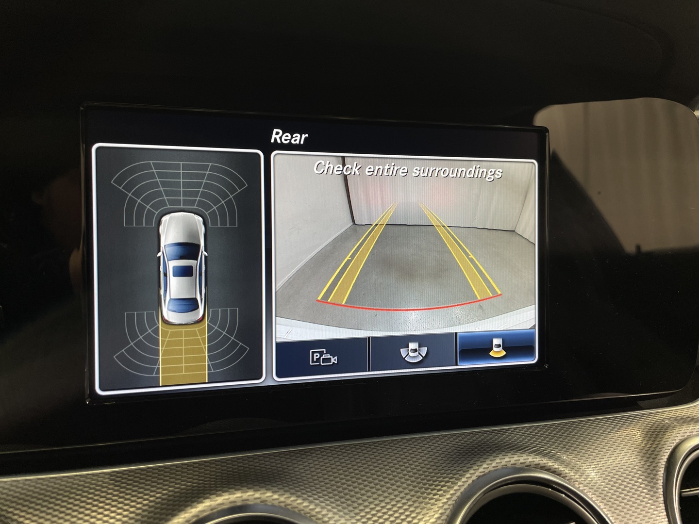 MERCEDES-BENZ E 2016